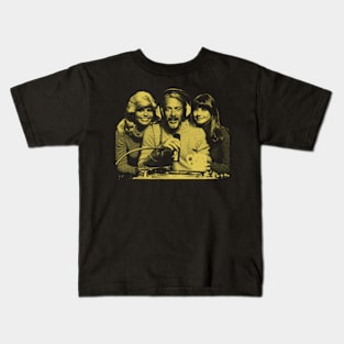 YELLOW WKRP FAMILY Kids T-Shirt